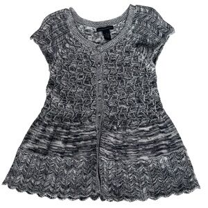 Grace Elements Short Sleeve Flowy Babydoll Knit Sweater (color looks grey/white)